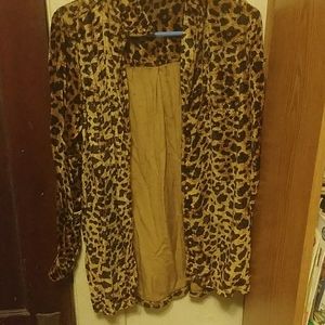 Velvet big shirt in leopard print